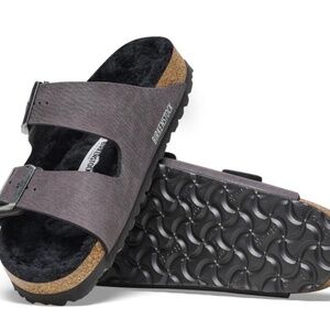 Arizona Shearling Birkenstocks - Desert Dust Black narrow
